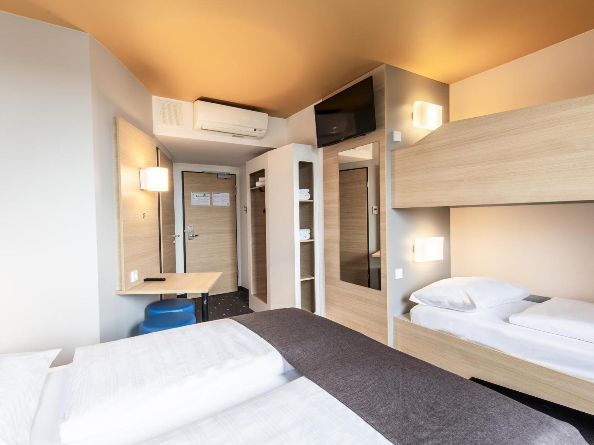 B&B Hotel Λάντσχουτ Εξωτερικό φωτογραφία