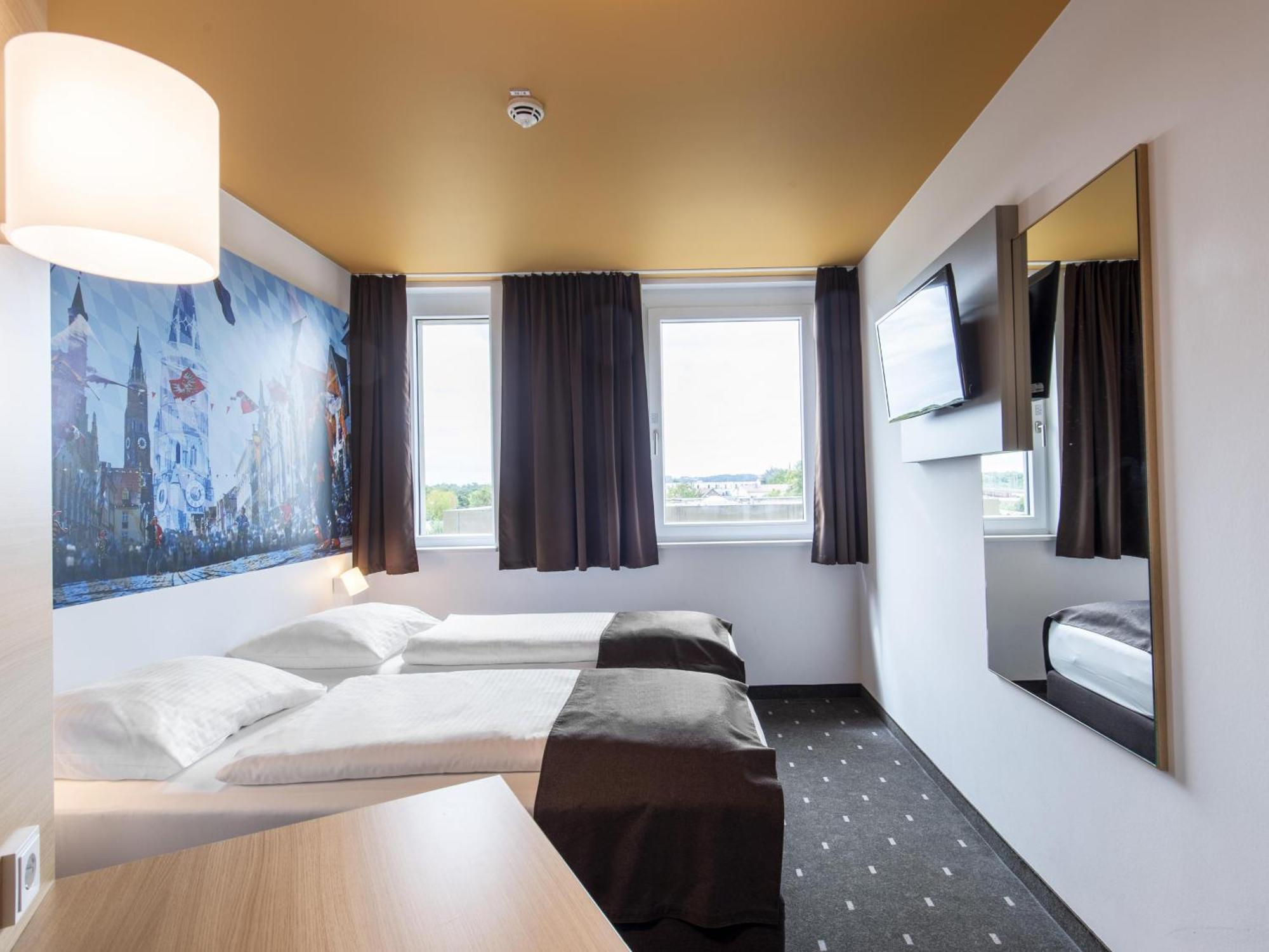B&B Hotel Λάντσχουτ Εξωτερικό φωτογραφία