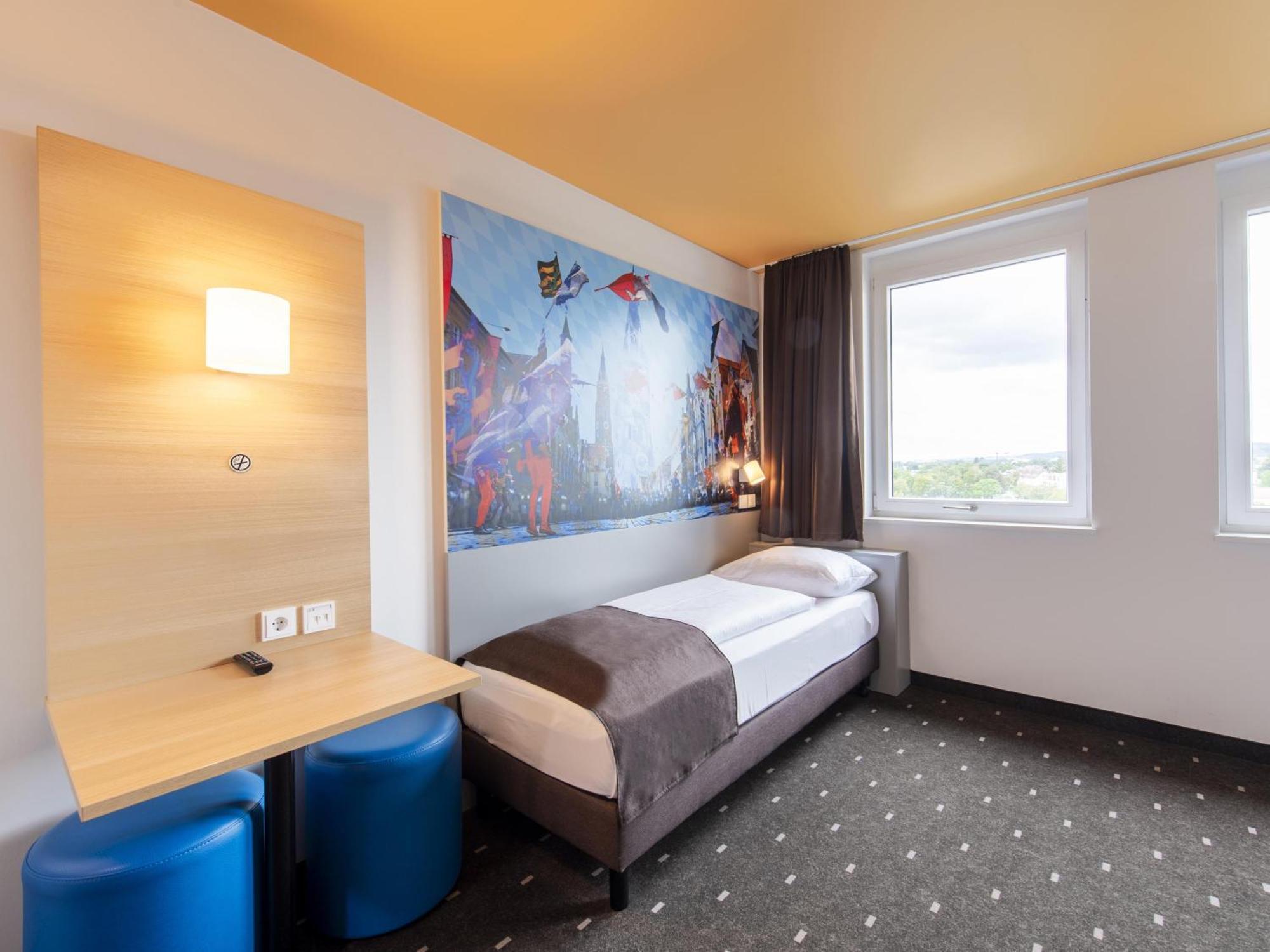 B&B Hotel Λάντσχουτ Εξωτερικό φωτογραφία